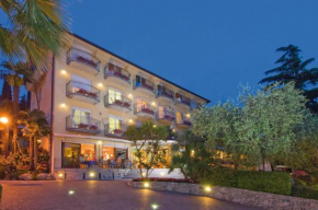 Hotel Galvani Torri Del Benaco